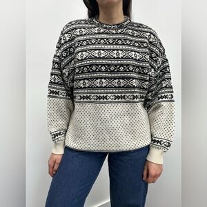 Norwegian Designs White & Black Fair Isle Pure New Wool Chunky Knit Sweater M